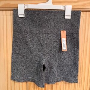 Colsie Gray Seamless Ribbed Lounge Shorts High Waisted Biker Shorts Small NWT